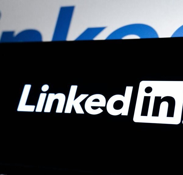 Smart Online Platform 357641467 for Businesses