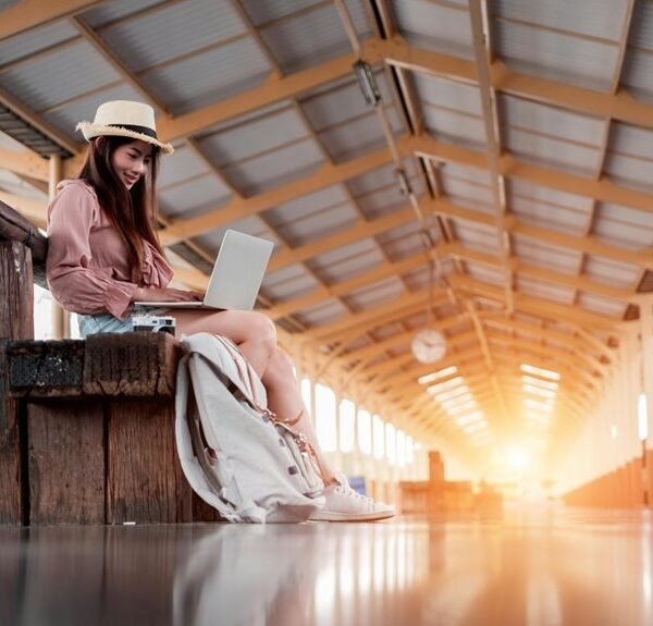 Advanced Digital Platform 4055212122 for Online Use